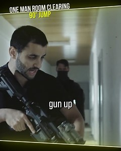 𝐔𝐅 𝐏𝐑𝐎'𝐬 𝐯𝐢𝐞𝐰𝐞𝐫𝐬' 𝐜𝐡𝐨𝐢𝐜𝐞 𝐨𝐟 𝟐𝟎𝟐𝟑 - Pro's guide to CQB: the 90° jump In this video, Eli explains why jumping to 90° is beneficial when slicing a room during CQB. Watch the full series: https://bit.ly/3ISS147 | UF PRO