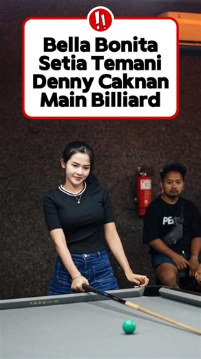 BELLA BONITA FAITHFULLY ACCOMPANIES DENNY CAKNAN IN PLAYING BILLIARDS. #dennycaknan #bellabonita ...