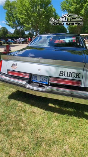 23 reactions | 1976 Indianapolis 500 Pace Car. You can just imagine running down the road with T-Tops out and this on the radio. #buick #cars #carspotting #carswithoutlimits #carshow #classiccarsdaily #oldcars #PaceCars #70scars #classiccars #oldcars #michigancarsocialmediaguild | Speed and Shine | Facebook