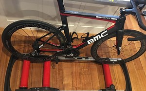 硬派线条！bmc tmr01