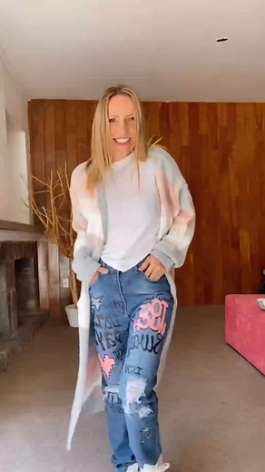 Me encanta atreverme a usar de todo un poco, ¿a ustedes les pasa? ¿Qué outfit les gustó más? ❤ | Erika Zaba