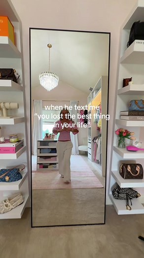 don’t scare me like that😅😅😅 #closettour #fashiontok #aesthetic #outfitinspo #roomtour