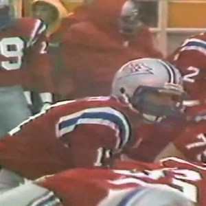 1983-3-20 Denver Gold at Chicago Blitz (Lenny Willis 42-yard pass from Greg Landry) | On this day in Professional Football History