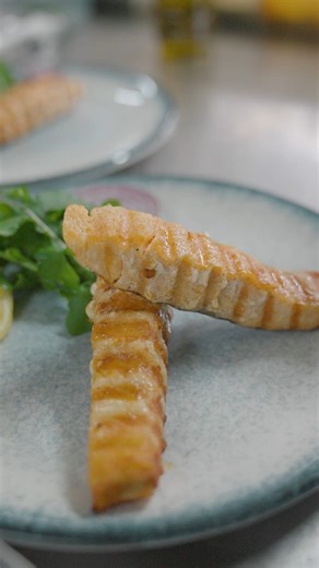 Missina Fish Restaurant on Instagram: "Denizden tabağa gelen lezzet 🌊🍽️ 📍 Missina – Karaoğlanoğlu / Deniz kenarı 📞 Rezervasyon: 0539 100 07 28 #Missina #Girne #Karaoğlanoğlu #Kıbrıs #GirneRestaurants"