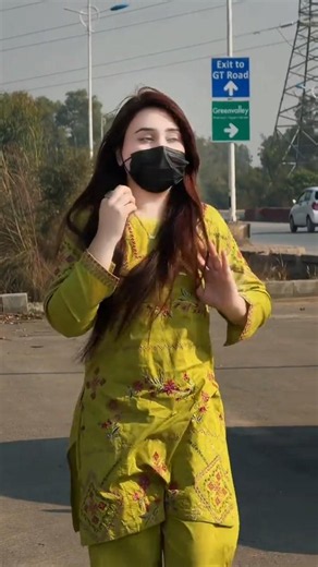 Elegant Desi Walk 🌿 Blue Outfit Vibes | Slow Motion Viral Reel ✨. #desigirl #blueoutfit #slomowalk