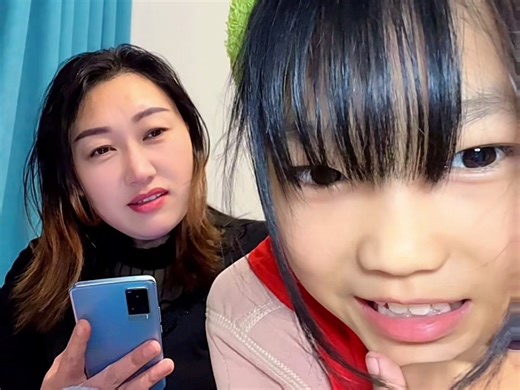 看看我妈妈的智商……