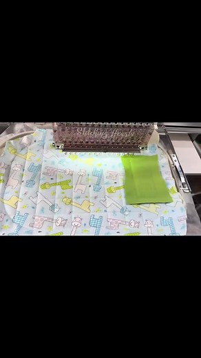 🎁 Fast, fun, and beginner-friendly! 🪡 Available in multiple hoop sizes (5x7 to 9x14). 🛍 Grab your digital pattern here 👉 StitchingHeartsINC.etsy.com 👩‍🍼 Join my embroidery community for step-by-step videos: skool.com/stitchinghearts | Shonte Session