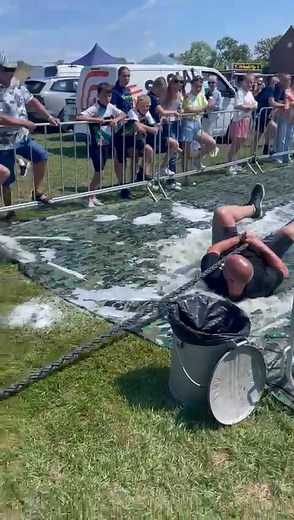 Ooit iemand zo een mooie glijer zien maken ? Goed gedaan Stefan ! | Financial Shop