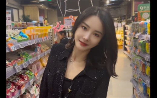 你的女孩她又回来了！