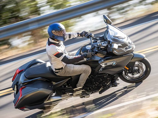 The Fastest Bagger Money Can Buy—BMW’s 2022 K 1600 B