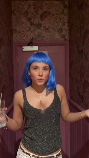 do you wear wigs? looking forward to next week’s speed dating social with maths soc 💋💋💋 #exeter