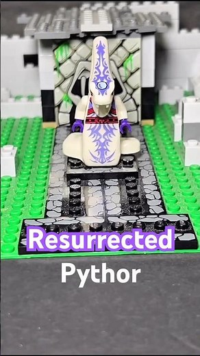LEGO WHITE Resurrected Pythor Snake MINIFIGURE