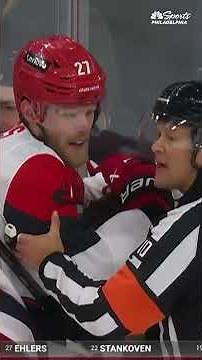 Punches thrown to end Flyers vs. Hurricanes Game 3