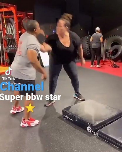 super BBW star huge 💥 woman Lift a carry man🔥🔥