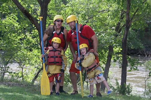 Family Float (FREE lunch, photos, and wetsuits) - Colorado River Rafting & Whitewater Rafting Packages | Raft Masters
