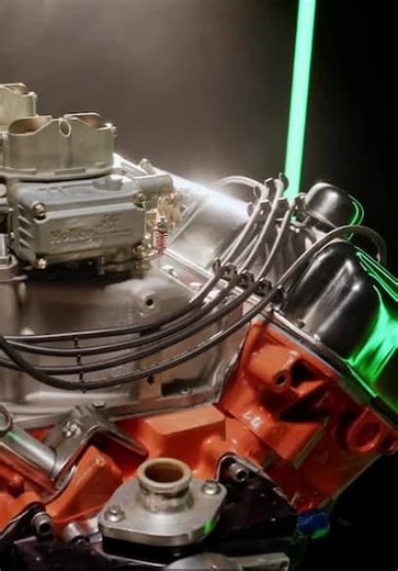 Engine Masters S06:E12 - Mopar Muscle Showdown!