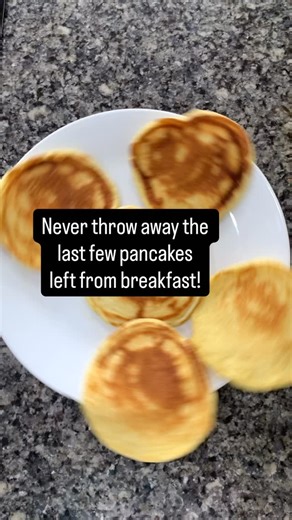 Empowering you to live smarter, spend wiser, and stress less 🌿 on Instagram: "My favorite breakfast hack that keeps us from grabbing a bite out on a busy morning! Follow for more money saving ideas."