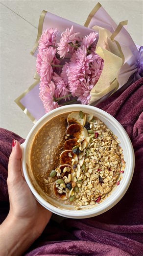 Mehak Agrawal on Instagram: "If fixing your mornings is on your 2026 resolutions list, start with breakfast 🍓 I’ve been using the @kinnowdaily app for the last 5 months, and it’s honestly one of the easiest ways to stay consistent with healthy breakfasts. . . . . [ breakfast subscription, bangalore food, healthy breakfast, morning routine, daily habits, lifestyle upgrade, food delivery apps, nutrition tracking, indian breakfast, honest review, new year reset, healthy habits, food blogger, banga