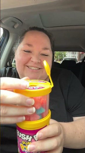 New Candy from Push Pop? Gummy Pop-Its!