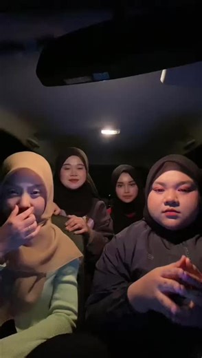 Sebelum jdi bini org lgi bbrpe bulan ni, kasi chance join trend ni dgn my girllllll 😝💖💖💖💖💖💖💖💖#fyppppppppppppppppppppppp #fypシ #fypシ゚viral #cintamuituhoax #bestie