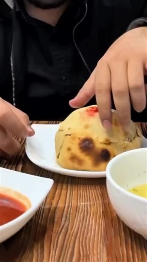Delicious Meat-Filled Bread Recipe with Sauces