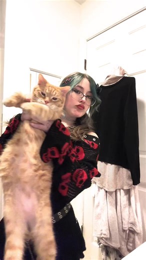 heh kitty #lipsync #fyp #makeup #kittycat #outfit | cat makeup