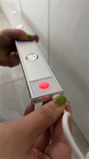 Comment for link 😀🖇️ motion sensor light #homelight #motionlight #smartlight #homegadgets #budgetfinds #viralhomeproduct #usefulgadgets #smartliving #indianhomes #mustbuyproduct #affordablefinds #lightsetup #onlinelootoffer #reelshopping #trendproduct | Savvy Offers