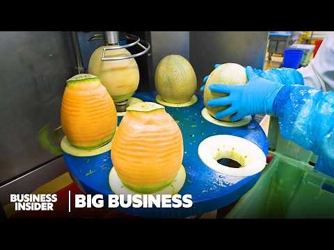 How Qatar Airways Prepares 200,000 Meals From Scratch Every Day | Big Business | Business Insider