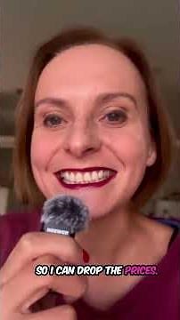 Paloma is going to Skool