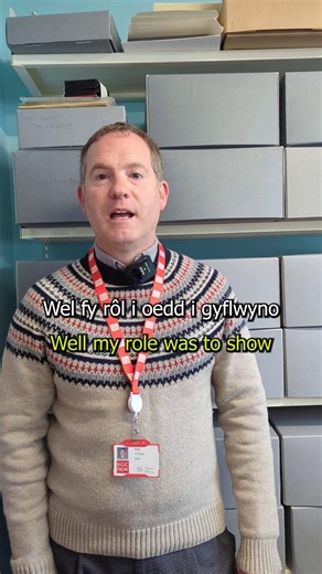 📺Welsoch chi Rob Phillips, archifydd Yr Archif Wleidyddol Gymreig ar Cyfrinachau'r Llyfrgell neithiwr? 📺Did you see Rob Phillips, the Library's The Welsh Political Archive archivist on Cyfrinachau'r Llyfrgell last night? Dysgwch mwy am yr hyn a drafodwyd 🔗https://www.llyfrgell.cymru/newyddion/article/secrets-of-the-library-political-secrets Learn more about what he discussed 🔗https://www.library.wales/news/article/secrets-of-the-library-political-secrets Gwylio'r rhaglen / Watch the programm