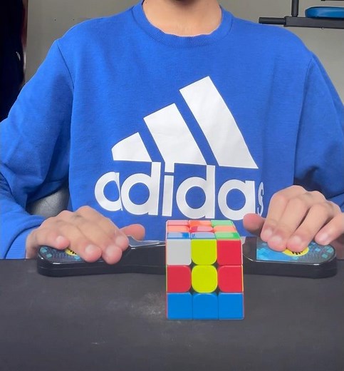 6.43s Rubik’s cube solve with Roux Method