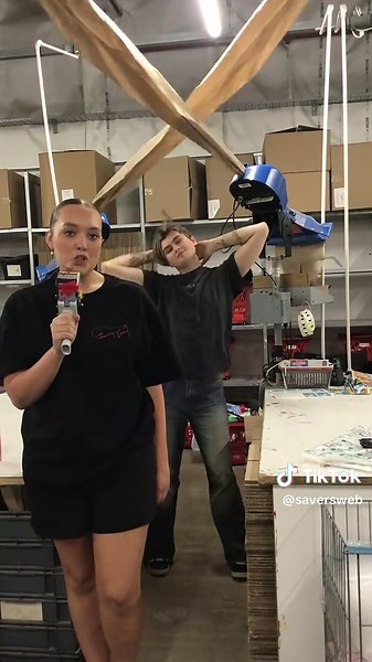 Wait what ??? Savers do online !!! #caughtoncamera #teamwork #doncaster #onlineshopping #online #24/7 #saversweb @Becky @Savers @kerry jones @Lucianne ❤️