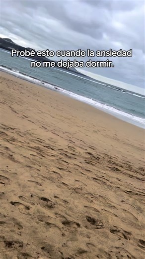 Este Winnie de Pooh que respira es increible. Me quito la ansiedad en un día ¿crees que puede hacer lo mismo contigo? 🐻 🍯 #ansiedad #winniepooh El Winnie de Pooh que respira me salva de la ansiedad. Me relaja es como lo mejor para dormir por que es antiestrés. Este Winnie de Pooh que respira es terapéutico . Winnie de Pooh que quita la ansiedad por que es un peluche que respira contigo