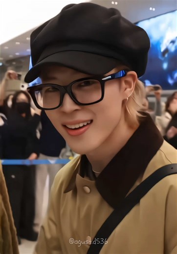 Jungkook's Arrival at the Airport: BTS Sensation