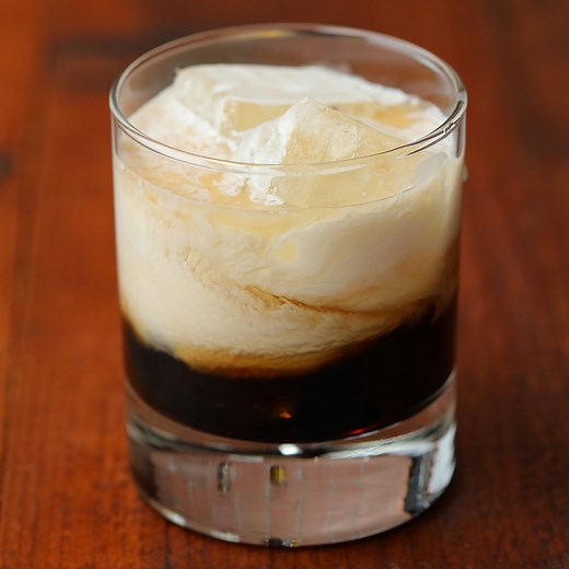 Kahlúa White Russian Wow your friends and family with this classic combo this holiday season! See more recipes here: khlua.us/drinks | Tasty