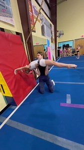 ✨ MONDAY BASICS ✨ This back handspring drill is focusing on: 1. The hips back, flat back start position 2. Falling off balance before the jump 3. Jumping THEN following the hands back 4. Shape change from closed hip to a tight open 5. Seeing the hands and being ready to hit the upcoming surface Spotting Tip: place one hand between the shoulders/neck. This helps prevent the head throw and always allows the coach to feel if the athlete is fully extending through the shoulders (which also helps the