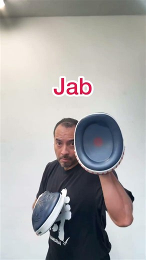 Try This Combo With Me #martialarts #movementpractice #padwork