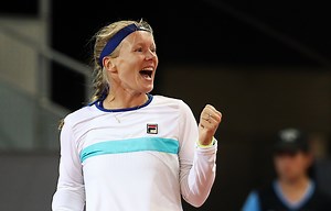Bertens grounds Kvitova in Madrid Open rematch