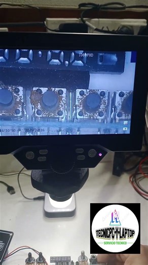 ✔️😎👉parte2- /EXAMINO LA PLAQUETA Y VEO PIN DE CARGA ROTO Y COMPONENTES CON OXIDO/ #computerhardware