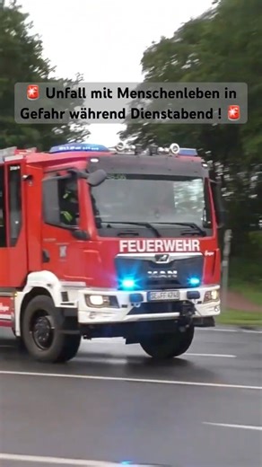 Alarm während Dienstabend | Unfall mit Menschenleben in Gefahr 🚨🚒 #freiwilligefeuerwehr #ausrücken