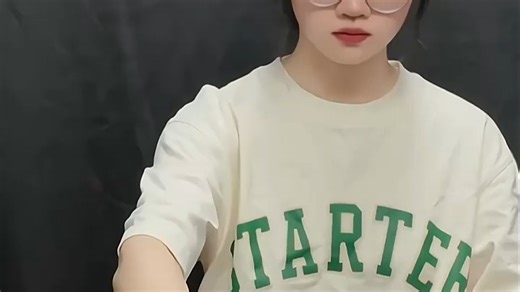 联想笔记本高性能芯加高清摄像头，网课直播都出色！