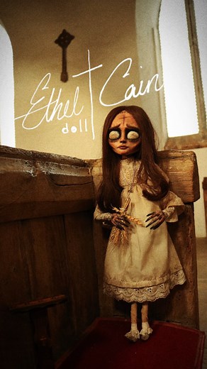 † ETHEL CAIN † I loved every bit of making this doll, I only started listening to her music late last year and has quickly became one of my all time favourites artists. The voice, visuals and story behind the latest album is horrifying beautiful, highly recommend looking into the concept story line behind Preachers Daughter. I would love to chance to send this out to Ethel if we could help tag in the comments † so excited for her UK show in June! #ethelcain #ethelcaindoll #doll #dolls #artdoll #
