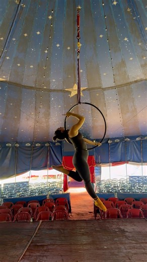 Aerial hoop training #aerialhoop #aerialhooptricks #lira #flexibility #contortion