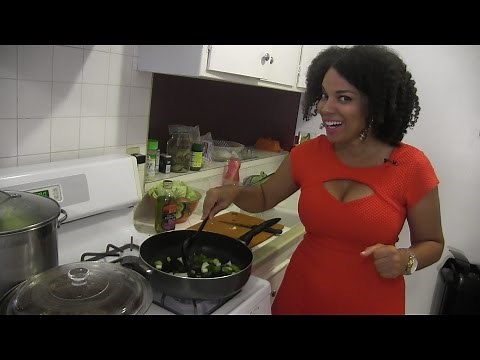 CACHUPA RICA!! So So GOOD!! Traditional Cape Verdean recipe paired MANECON!!!