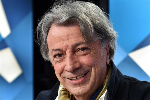 Hervé Vilard a 76 ans : Viols, Drames, Amours, Ce qu'il devient... Ses Secrets