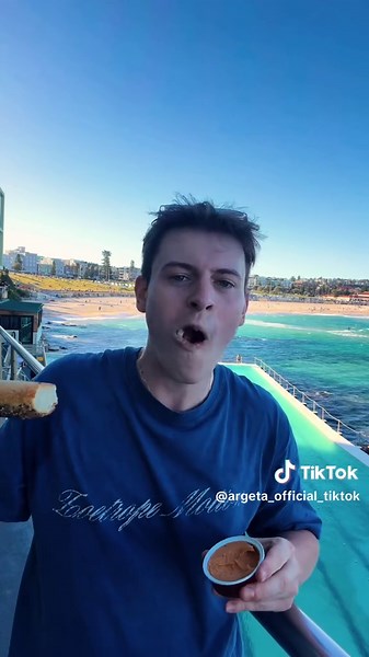 How many Argetas would it take you to eat this whole bread? 🤔 #argeta #spread #fyp #foodlover #foodtok