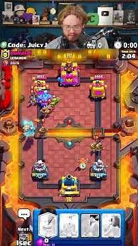 THIS GOLEM DECK IS UNBEATABLE 💀