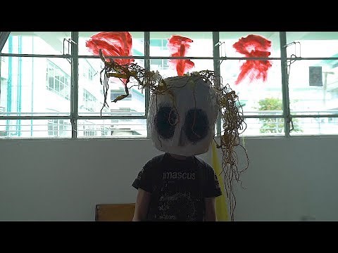 What The Heck Is This! ( Abandoned School 1200 students went here )