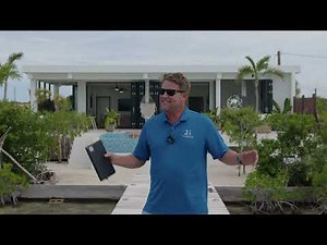 Custom Beachfront Home - 2 BD/2Bath - Ambergris Caye, Belize
