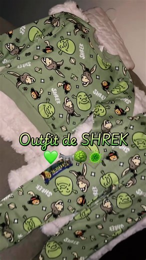 The Cutest Shrek Outfit You Need to See! 💚😍